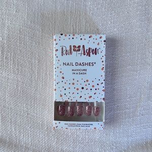 Red Aspen “Morgan’s Glitter Party” Press Ons